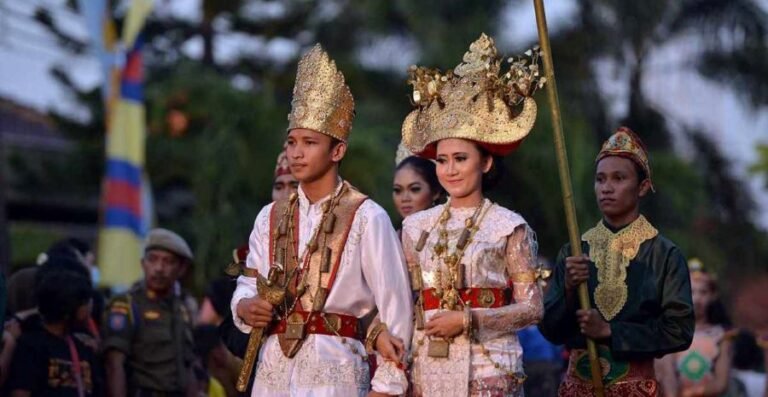 Mengenal Suku Pepadun Lampung Dan Budayanya KATA OMED