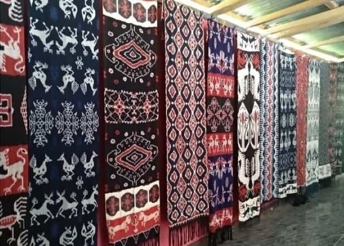 7 Daerah Penghasil Tenun Ikat Di Indonesia KATA OMED