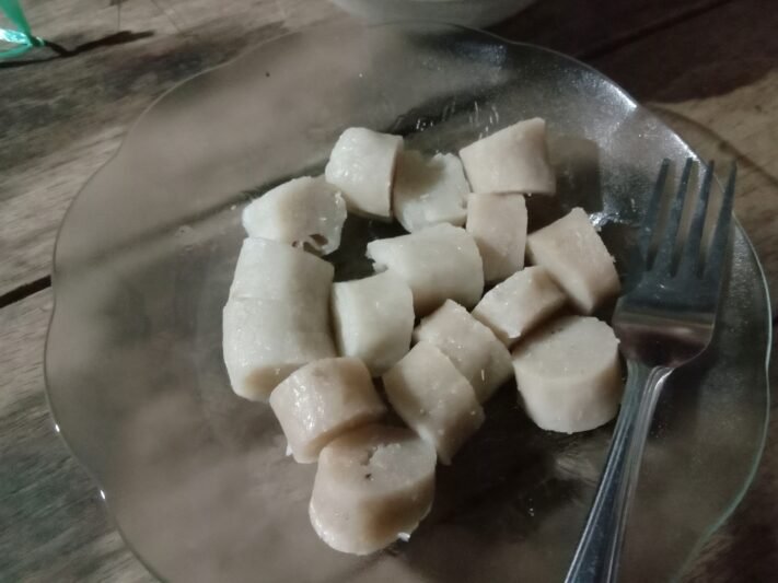 kerupuk basah, makanan khas kalimantan barat