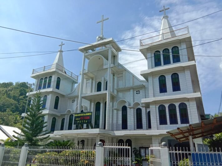 Gereja dipulau Tahuna