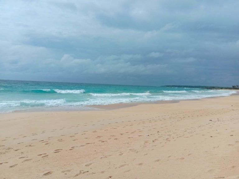 Cantiknya Pantai Liman Pulau Semau, Pantai indah Lainnya di Kupang