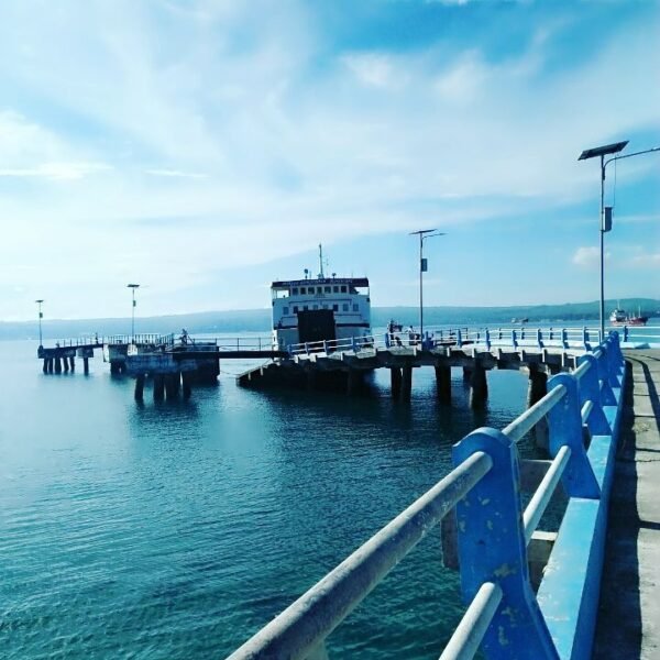 Pelabuhan Fery Hansisi Pulau Semau