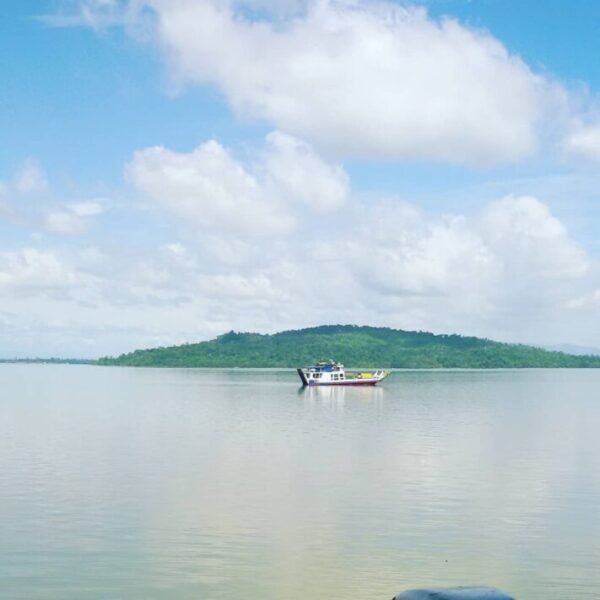 Lalu lintas di kawasan pelabuhan Batulicin