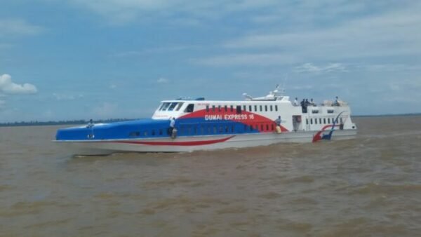 Kapal Dumai express
