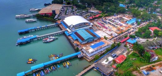 Pelabuhan Sekupang di Batam