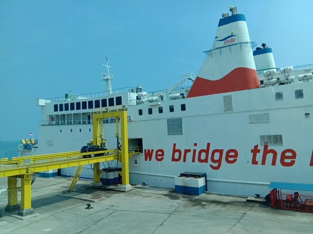 Jadwal Kapal Ferry Dan Harga Tiket Dari Dermaga Eksekutif Bakauheni Lampung Ke Merak Kata Omed