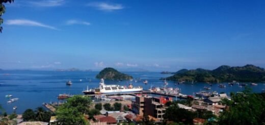 Pelabuhan di Labuan bajo