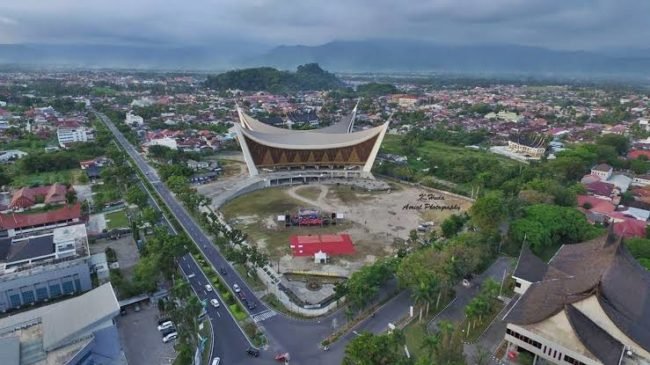 Sebutkan lagu daerah di sumatera barat