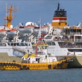 kapal pelni km awu kumai - kupang