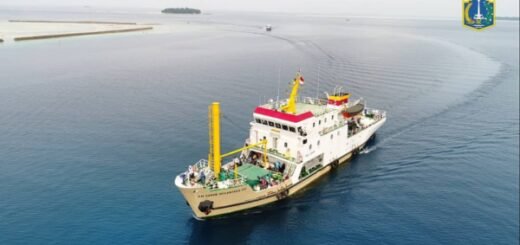 kapal pelni km sabuk Nusantara 56