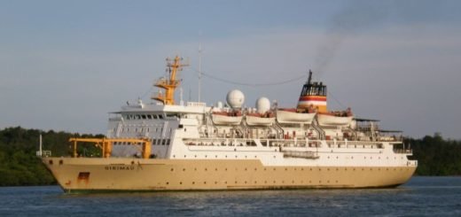 kapal pelni km sirimau