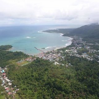 kota Namrole pulau Buru