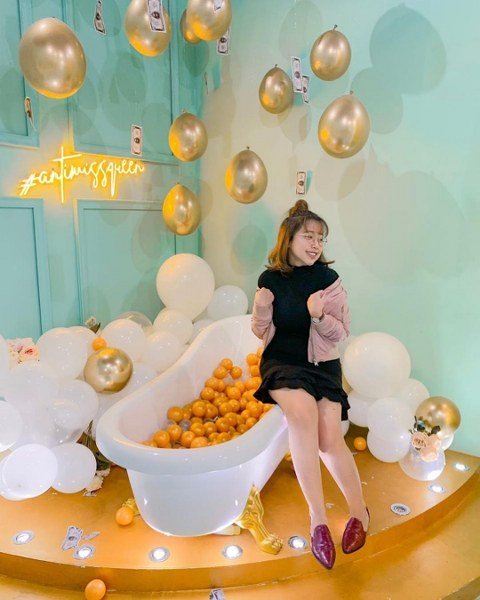 Haluu World Jakarta