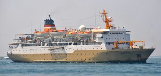 Kapl pelni KM Leuser