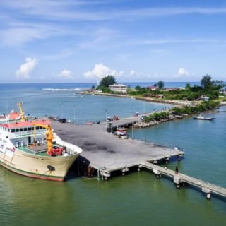 Pelabuhan Sinabang Simeulue Aceh