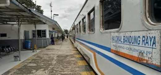 Kereta Api Bandung Raya