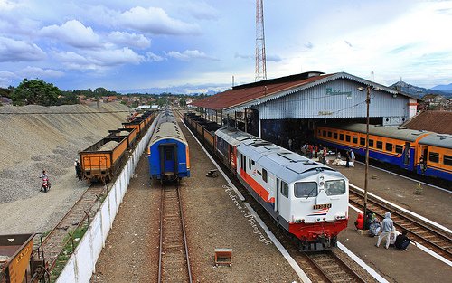 Jadwal Kereta Api Bandung Raya 2019 Dari Padalarang Ke