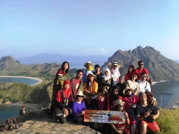 sailing komodo bersama backpacker jakarta