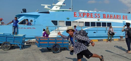 Kapal Cepat Bahari Express dari Gersik ke Bawean