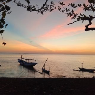 Pesona Sunset pulau masalembu