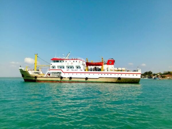 Kapal Sabuk Nusantara 92 dari Tanjung Priok Surabaya dan Kalianget