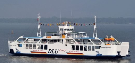 Kapal KM Dharma Kartika dari Surabaya ke Banjarmasin