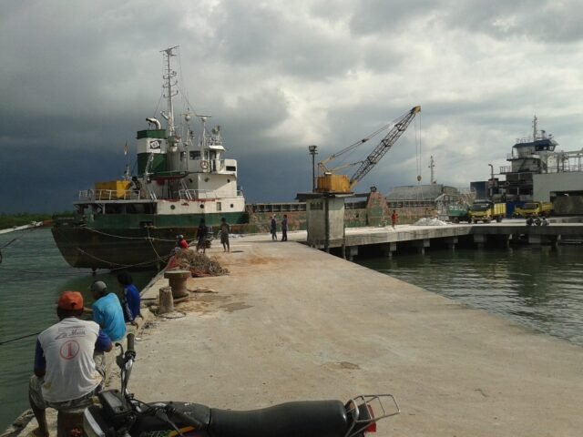 pelabuhan Tanjung Pandan Belitung