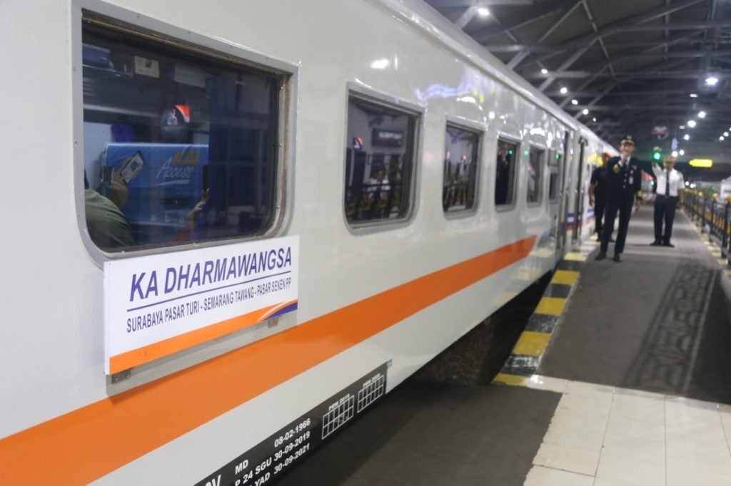 Jadwal Kereta Api Darmawangsa Dari Jakarta Ke Surabaya