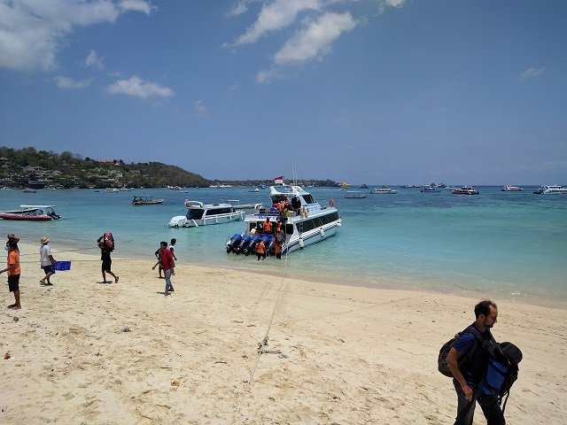 Pelabuhan Jungutbatu Nusa Lembongan