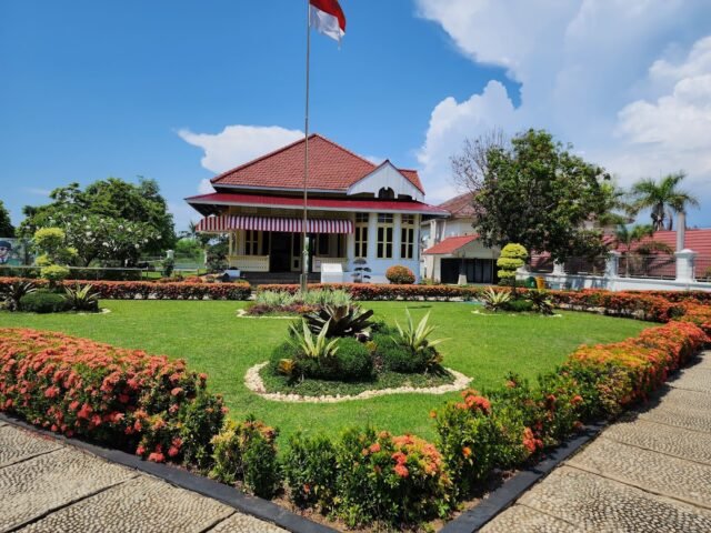 Rumah Pengasingan Bung Karno Bengkulu