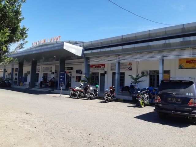 Stasiun Lahat