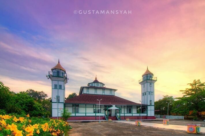 Masjid Jamik Sultan Nata