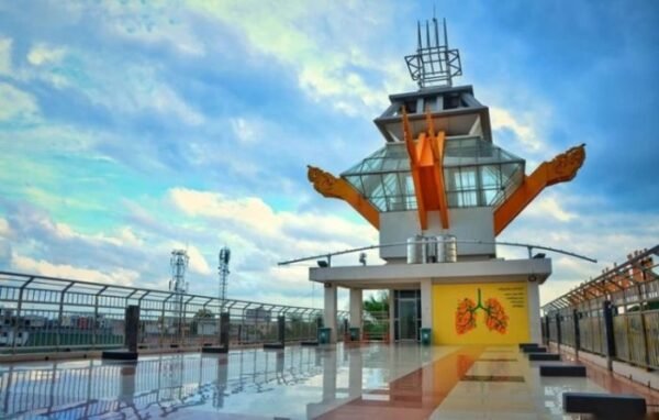 puncak menara pandang di banjarmasin