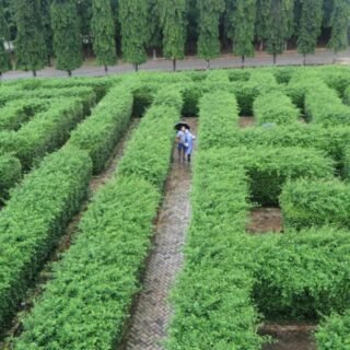 Taman Labirin Pelaihari