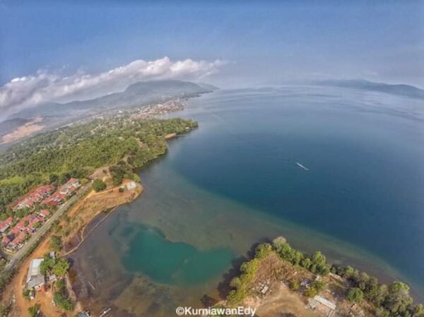 danau matano danau terdalam di indonesia