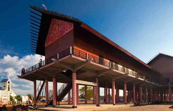 Rumah Radakng