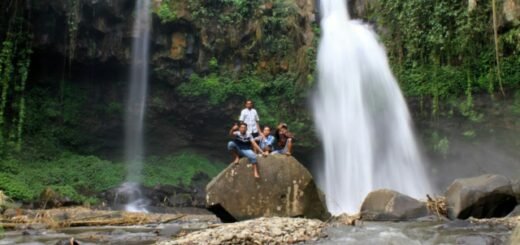 Air Terjun Jaran Goyang