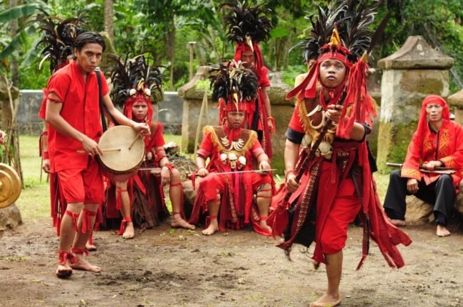 Inilah 10 Suku Suku Di Sulawesi yang Terkenal - KATA OMED