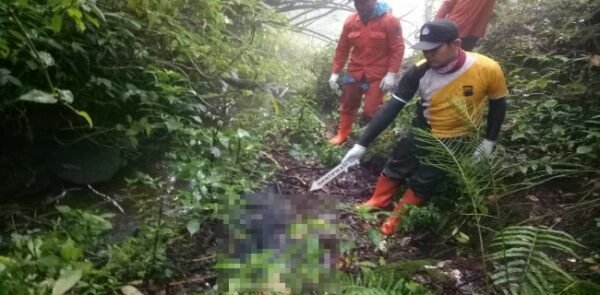 Ahmad Sulaiman, Pendaki Gunung Slamet Yang meninggal