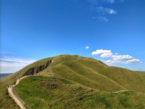 Bukit Holbung di Samosir