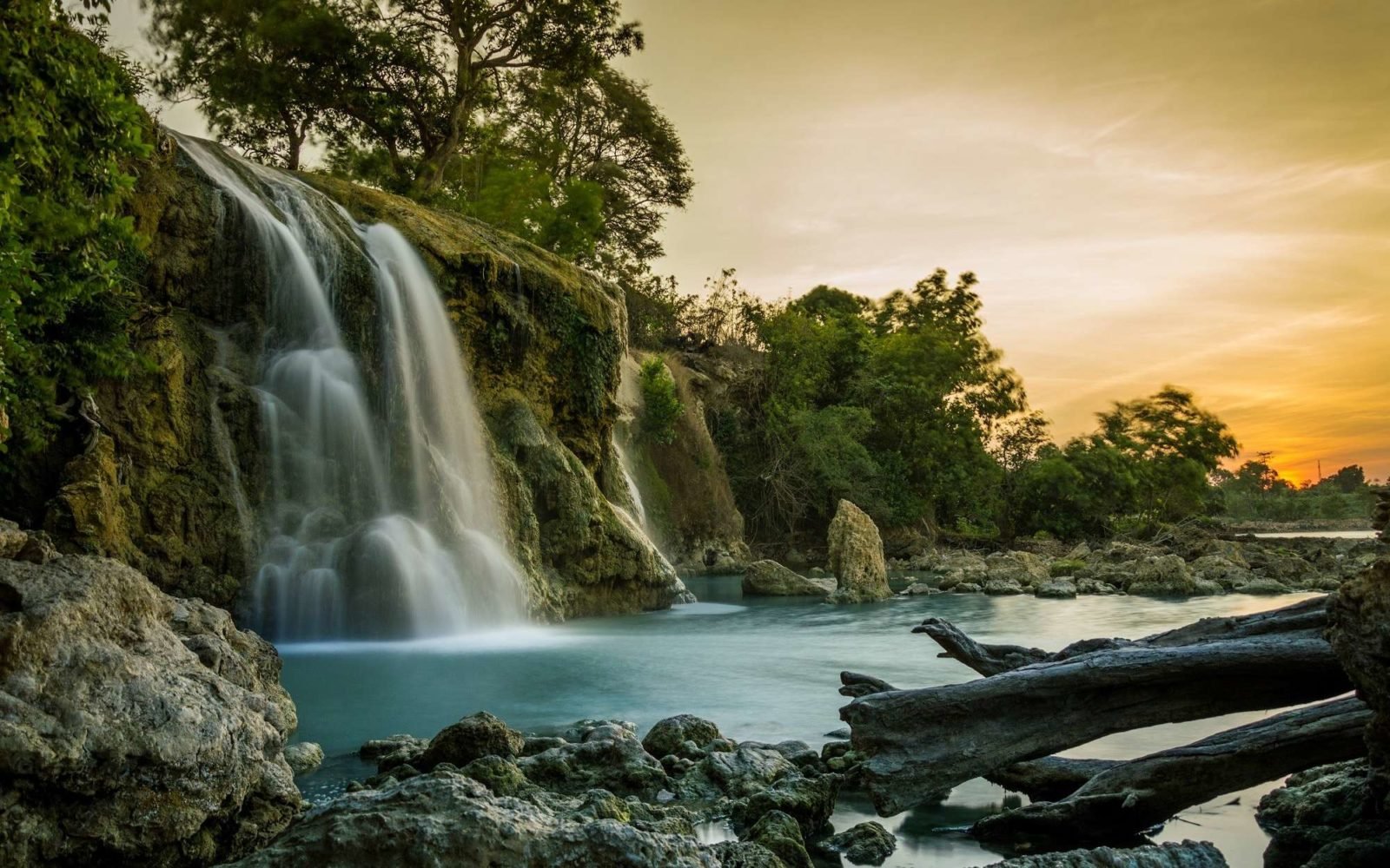 6 Tempat Wisata Di Sampang Madura KATA  OMED