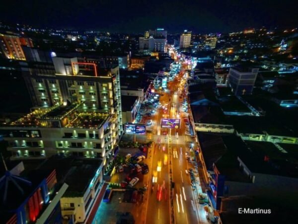 Kota Pontianak Malam Hari
