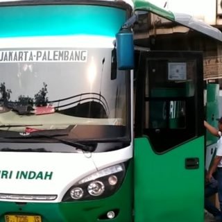 Bus Giri Indah Dari Palembang ke Jakarta