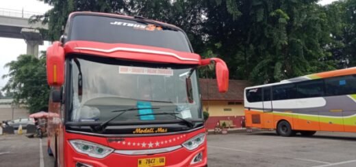Bus Medali Mas Ngawi ke Jakarta