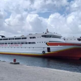 KM  Cantika Lestari 77