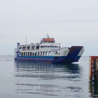 Kapal Dari Torobulu ke Tampo Muna