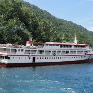 Kapal KM Mekar Teratai