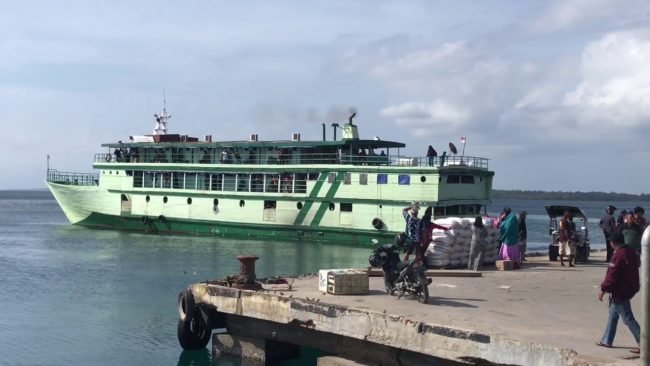 Kapal KM Salvador