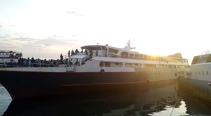 Kapal KM Terra Sancta