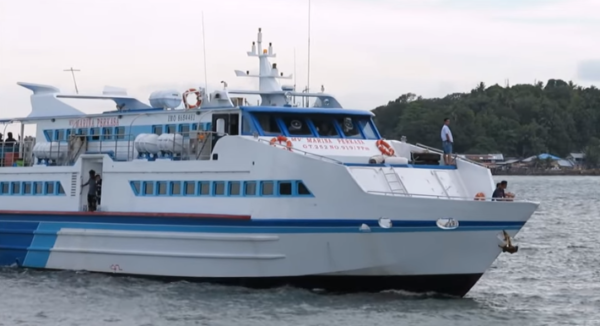 Kapal Marina Express Salakan ke luwuk
